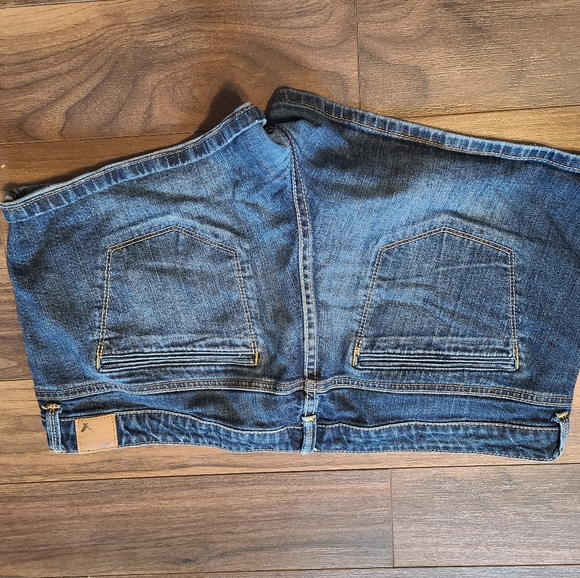 Jean shorts - Picture 2 of 2